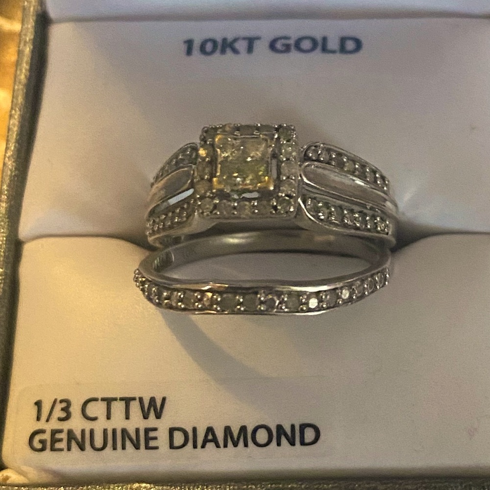 Bridal set